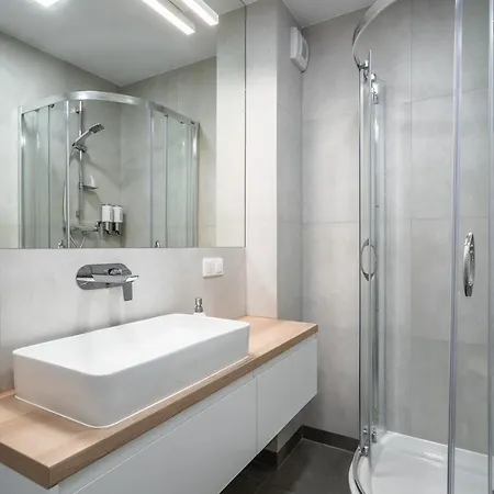 Q19 Rynek Apartman *